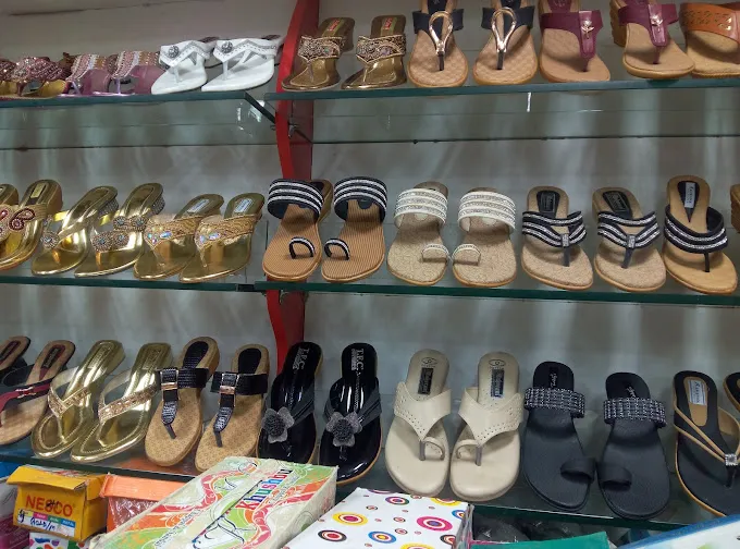 Sky Walk Shoe Shop